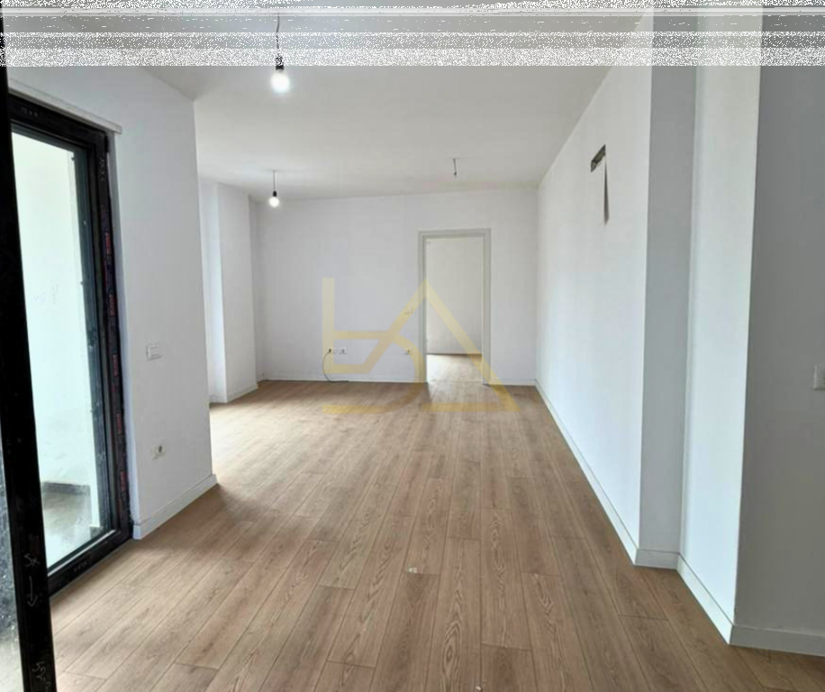 Apartment for Sale– Paris Commune, Tirana
