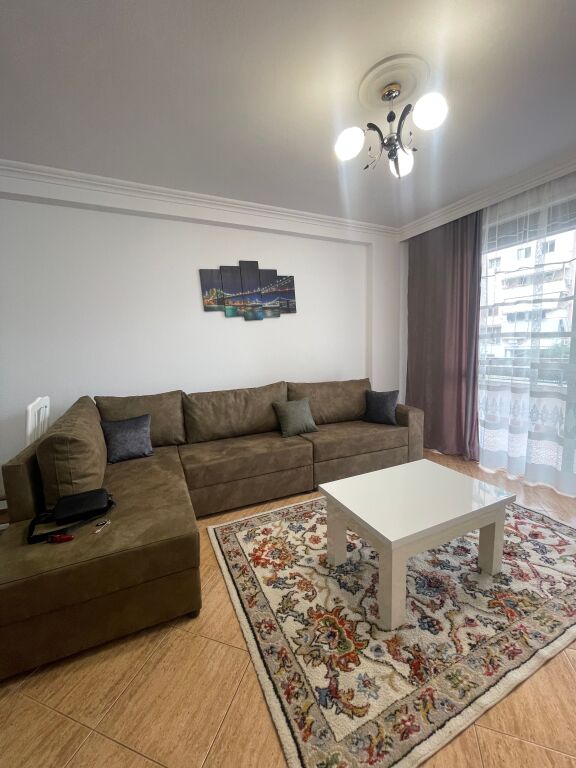 Apartment 2+1+2 for rent at the Commune of Paris
