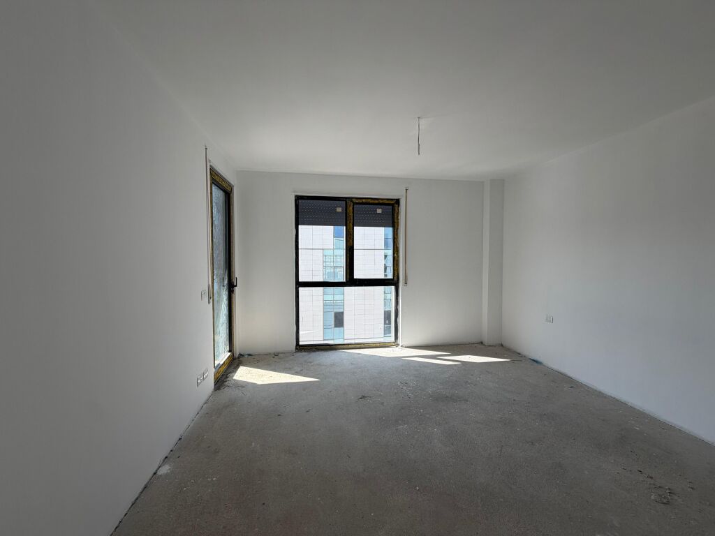 Apartment 2+1+🅿️ for sale at Akses Tirana complex