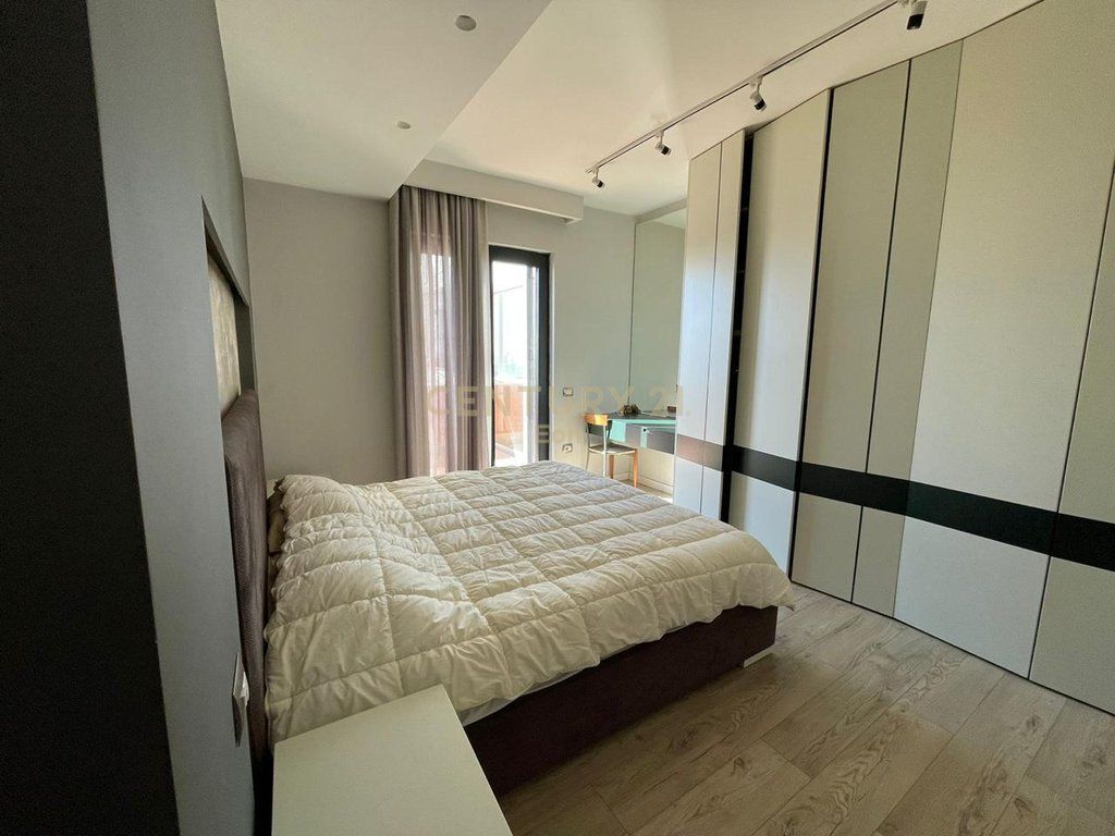 Appartamento 2+1 in Affitto con Vista Mare, Nuova strada del Porto, Durazzo !