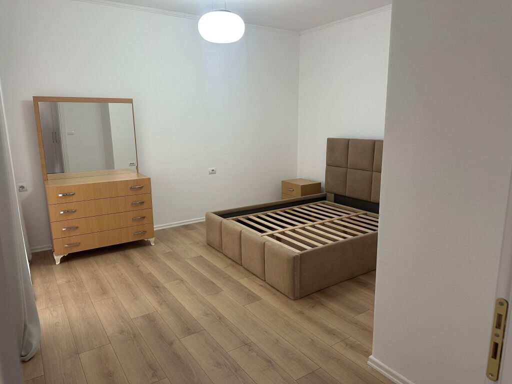 Apartment me qera 1+1 Zogu i zi