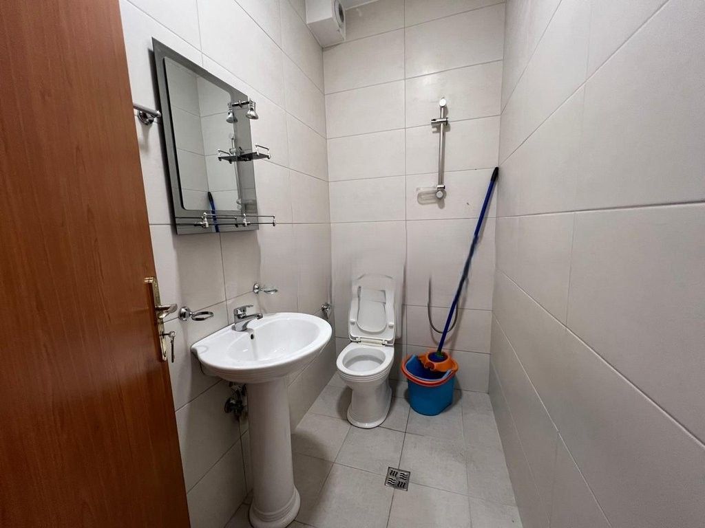 JEPET ME QIRA GARSONIERE NE ZONEN E BRRYLIT 420 € /Muaj