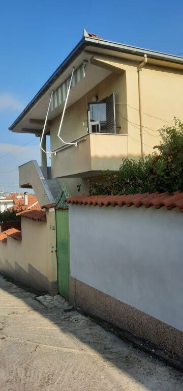 Vendesi Privata in vendita a Rrashbull