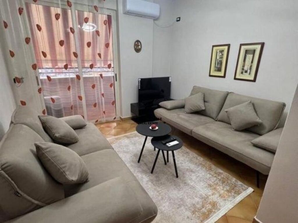 APARTAMENT ME QERA 1+1 BLLOK 65.000 LEKE FH-65555