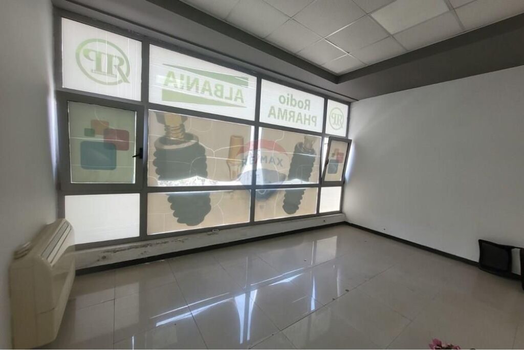 Office - For Rent - Myslym Shyri, Tirana