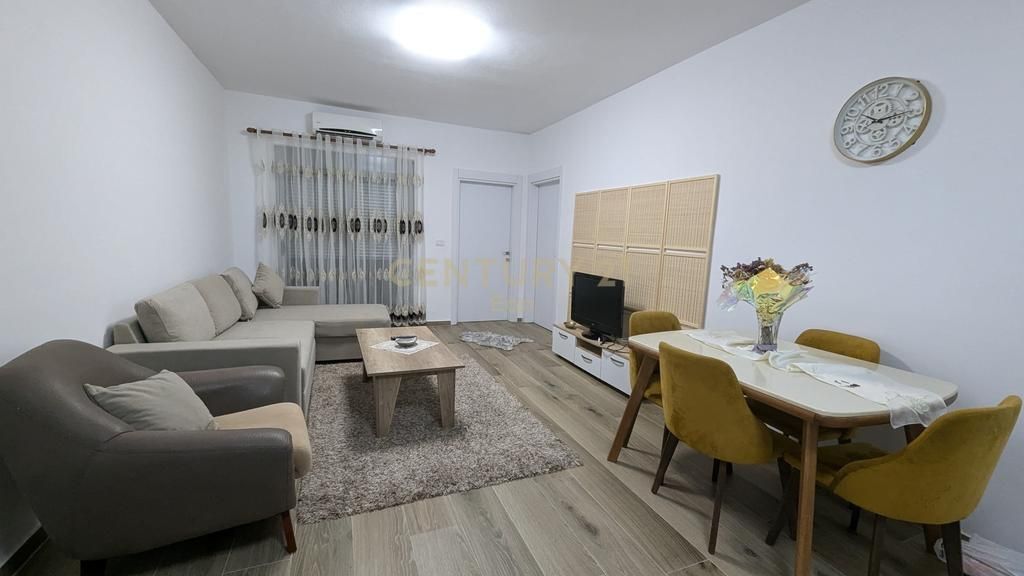 AFFITTASI APPARTAMENTO 2+1 PRESSO UKD, DURRES !