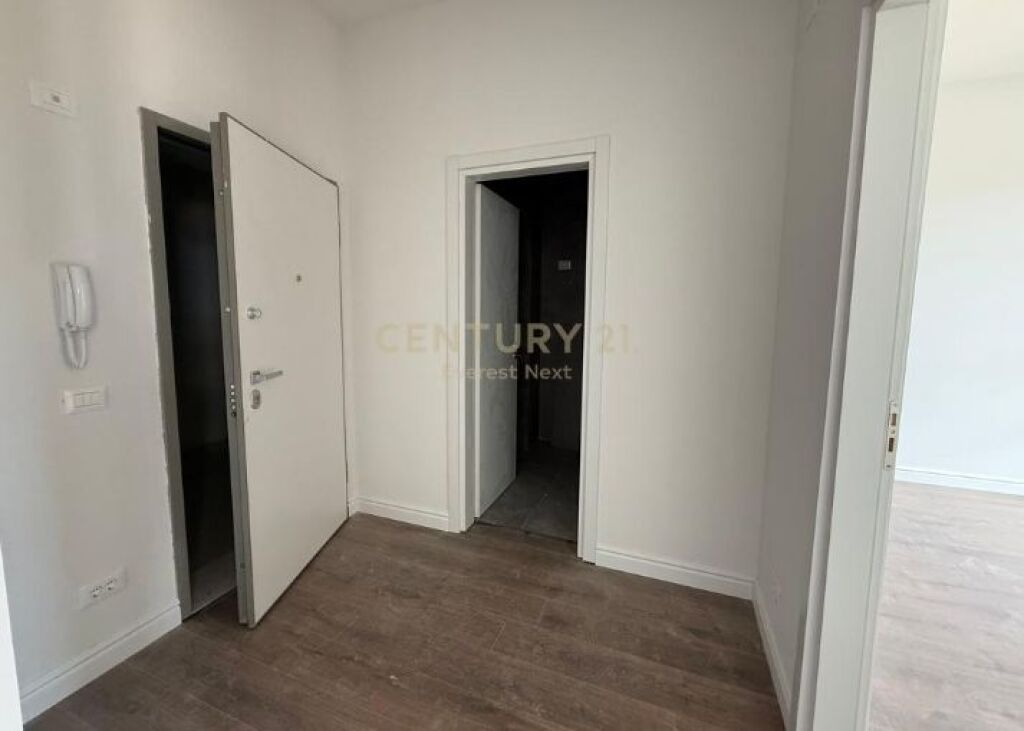 Shitet apartament 1+1 – projekt modern në zhvillim