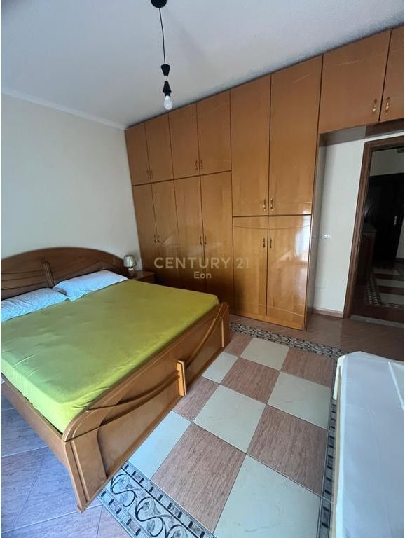 Appartamento 2+2 In Affitto sulla Spiaggia, Durrës !