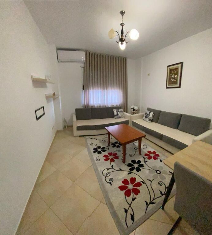 APARTAMENT 2+1 PER QERA TEK RRETHI ASTIR
