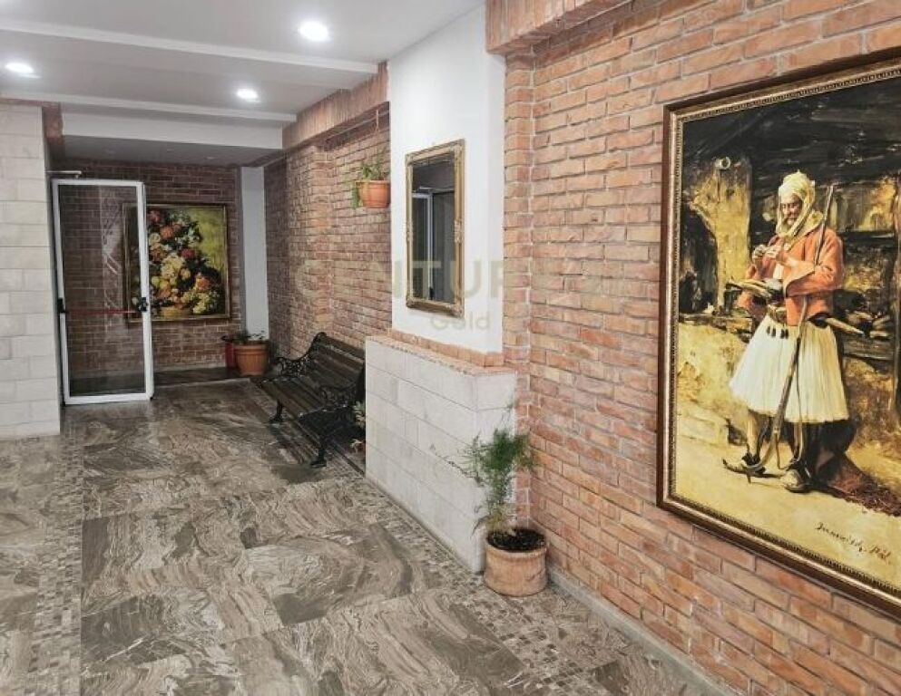 Office 2+1 for rent – space ready for business