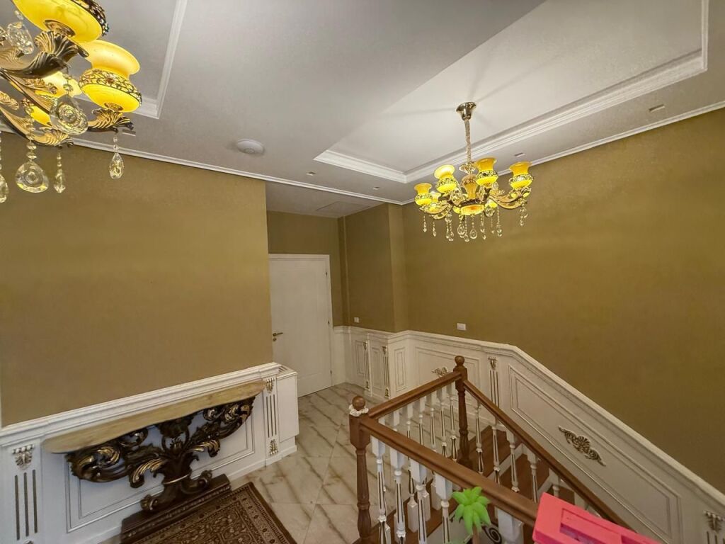 Villa for sale in Rolling Hills
