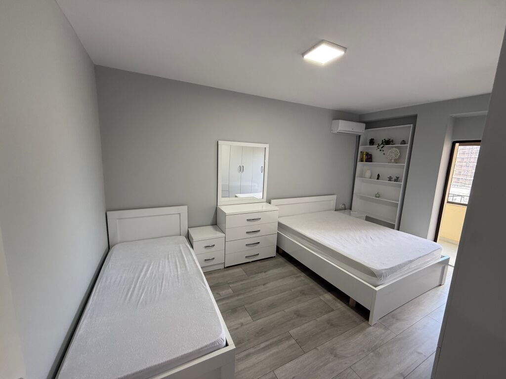 Okazionn!! Shitet apartament luksoz 2+1 tek 21 dhjetori (90m neto) 269,000 euro
