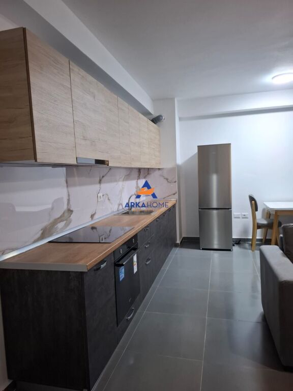 APPARTAMENTO IN AFFITTO 3+1+BALCONE "5 MAGGIO" 65.000 LEKE