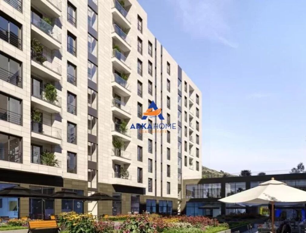 VENDESI APPARTAMENTO 2+1+2 BALCONI "COMPLESSO ERLI, PORCELLANA" 229.000 EURO