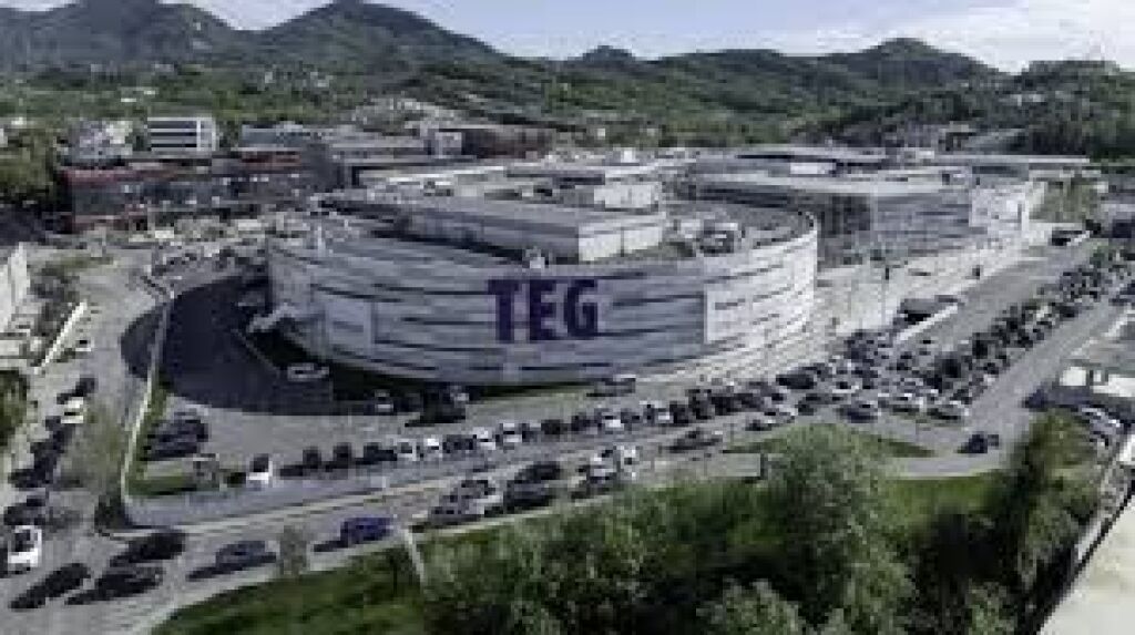 Jepet me qira ambient 1000 m² – 700€/muaj | TEG