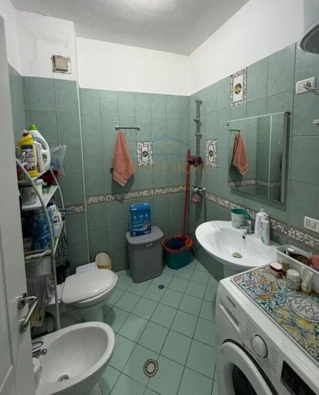 For sale, Apartment 2+1+2, Dry Lake, Tirana