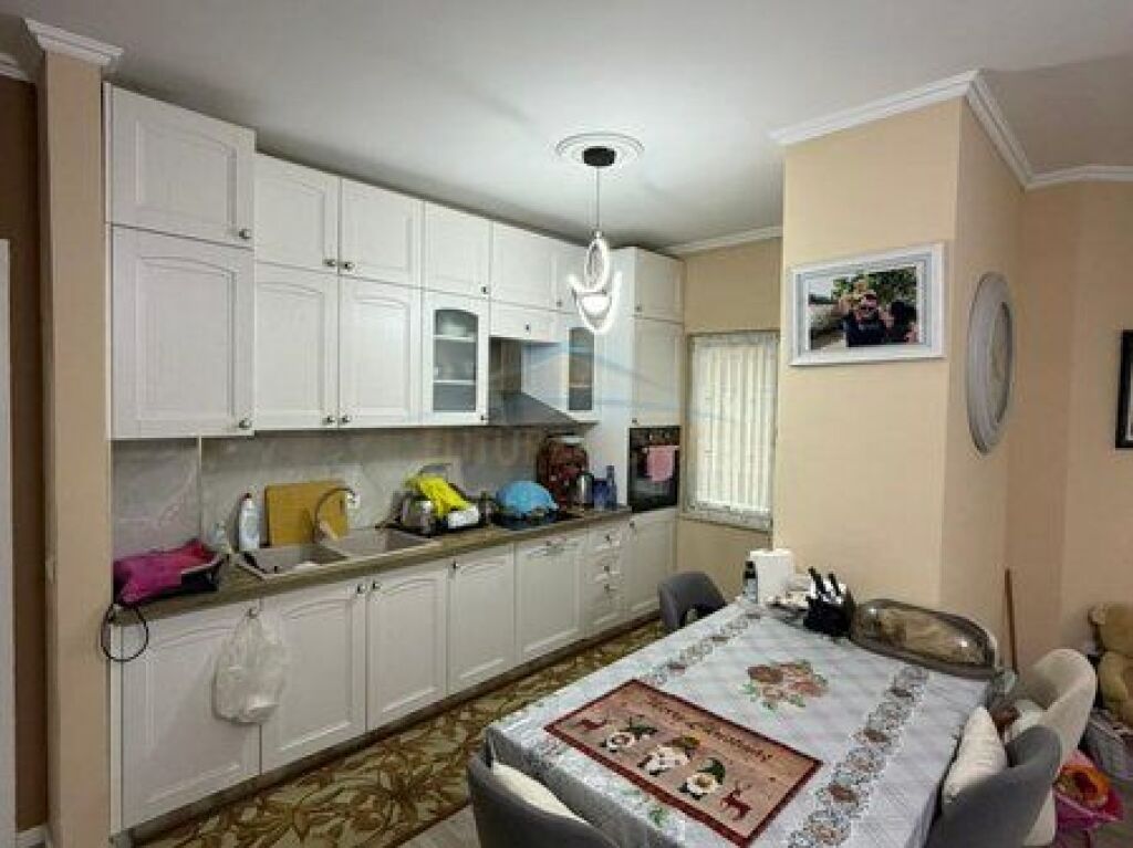 For sale, Apartment 2+1+2, Dry Lake, Tirana