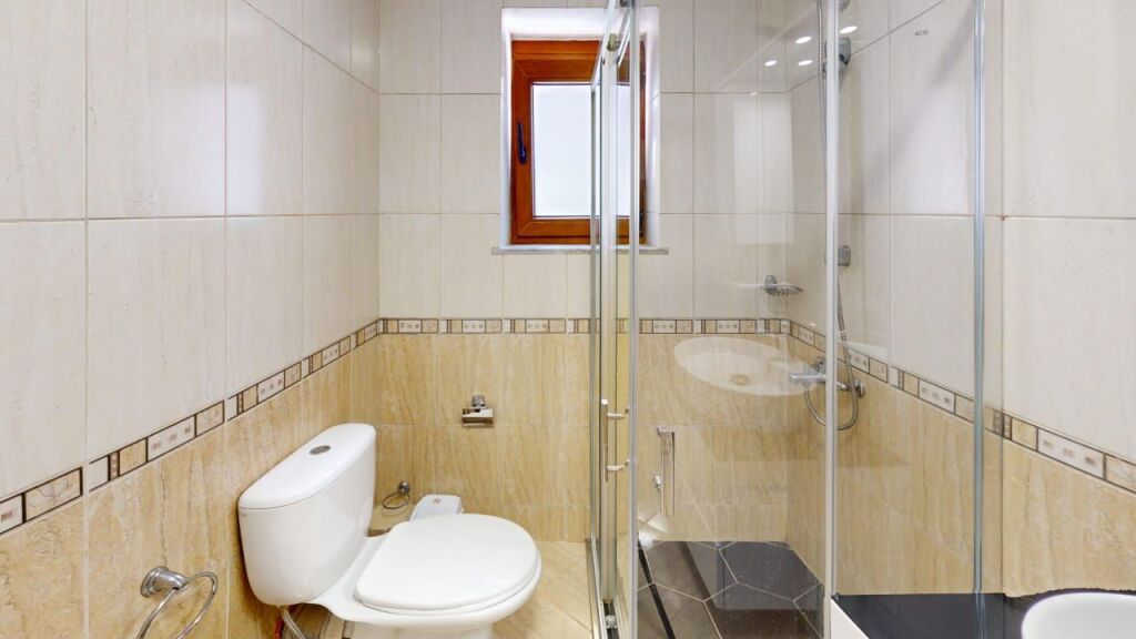 Apartment 1+1 for rent at Myslym Shyri