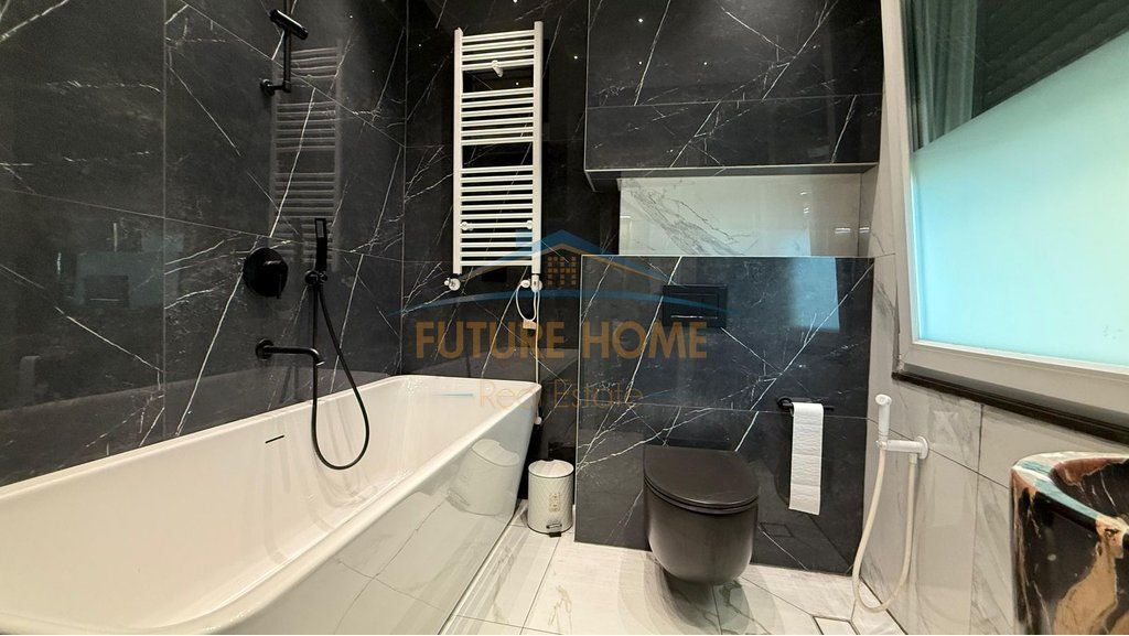Affitto, Appartamento di Lusso 2+1+2, Lago Secco, Tirana.