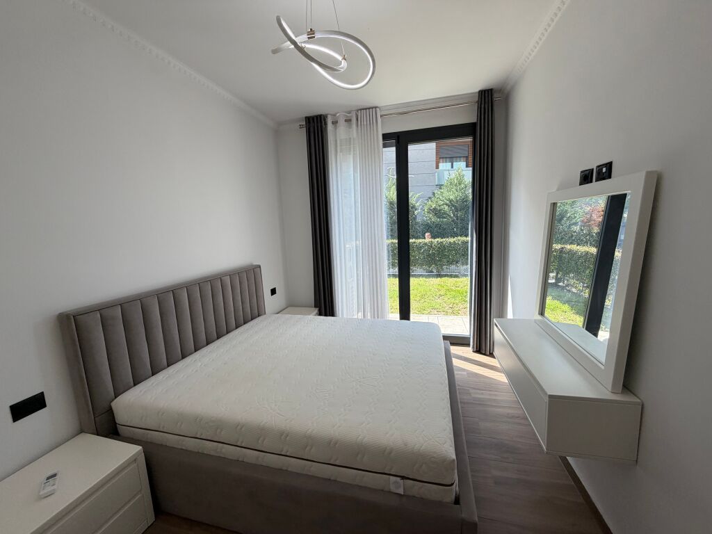 Qera Apartament 1+1+ post Parkimi me Oborr ‼️ TEG