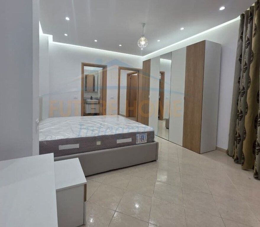 Qera, Apartament 2+1+2, Unaza e Re, Tiranë.