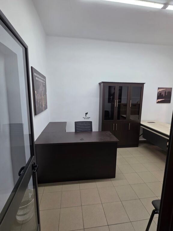 UFFICIO IN AFFITTO 24 M2 VIAL BAJRAM CURRI 70.000 LEKE FH-65827