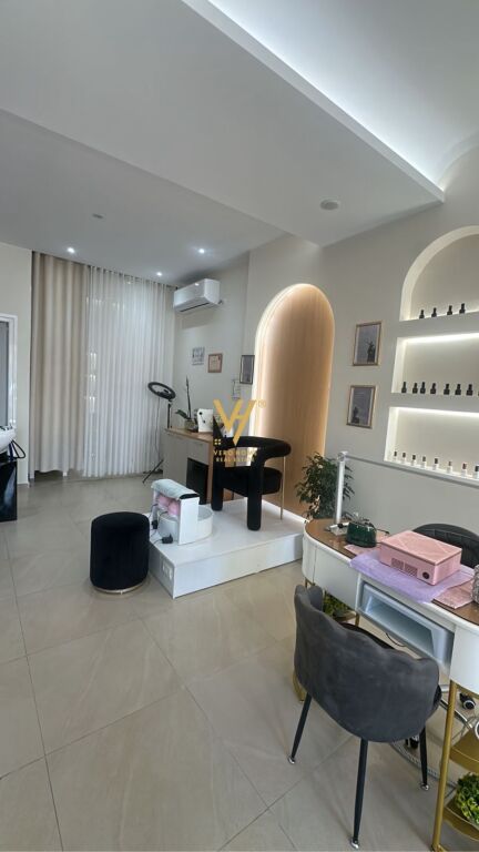 BEAUTY SALON 45 M2 FOR RENT AT SQUARE 21 – 1,500 EURO