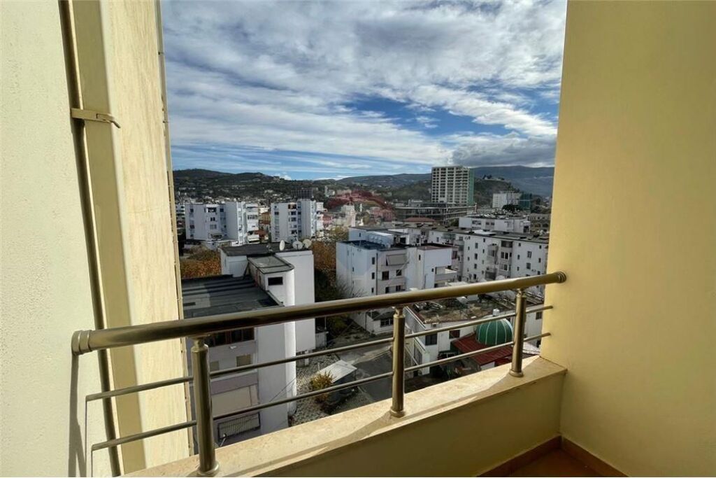 Apartment for rent , New Street