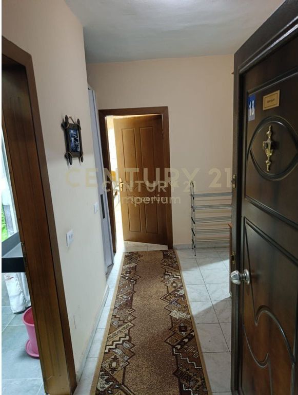 Appartamento in affitto – 2+1 con cucina separata, Via Dritan Hoxha 500 L /Mese