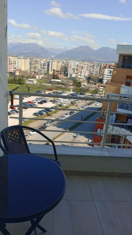 Yzberish Apartament 1+1 Me Qera