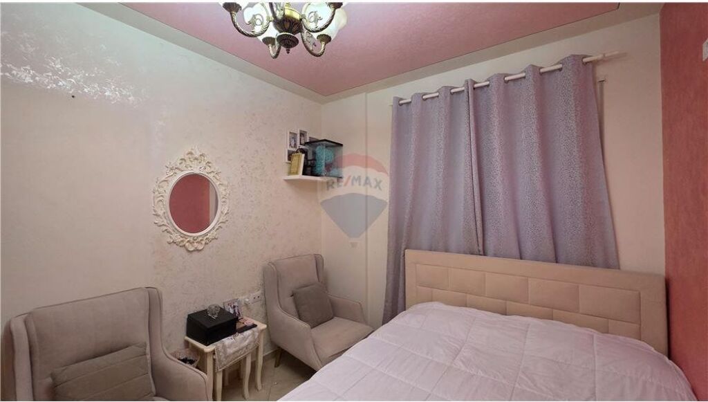 Apartment 2+1+2 for Sale, behind Martini hotel