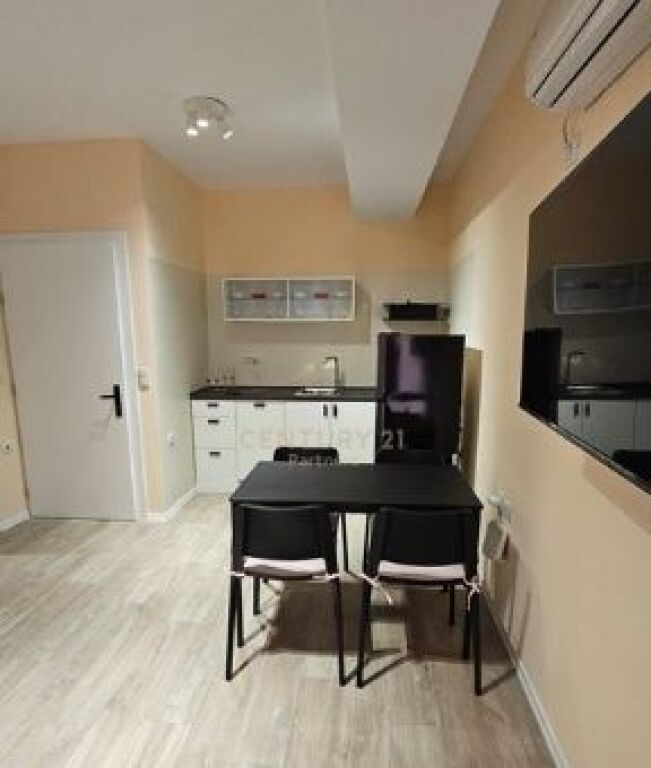Apartament 1+1 me qera – zonë e aksesueshme