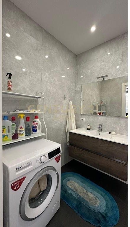 Jepet me qira apartament 1+1+2 ballkone te Ish Shushica! 885 € /Muaj
