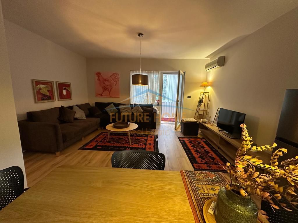 Qera, Apartament 1+1 Petro Nini!