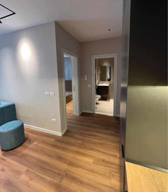 🏡 Apartament 1+1 + Parkim me Qira – Rruga Jordan Misja ✨