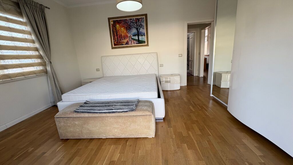 Penthouse for Sale – Dry Lake