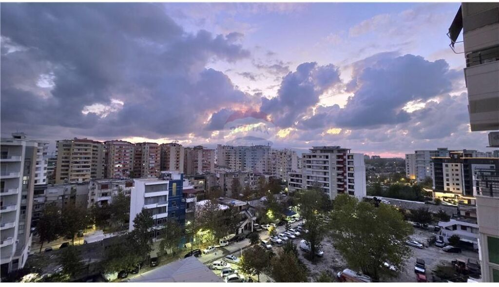 Apartment 2+1+2 for Sale, behind Martini hotel