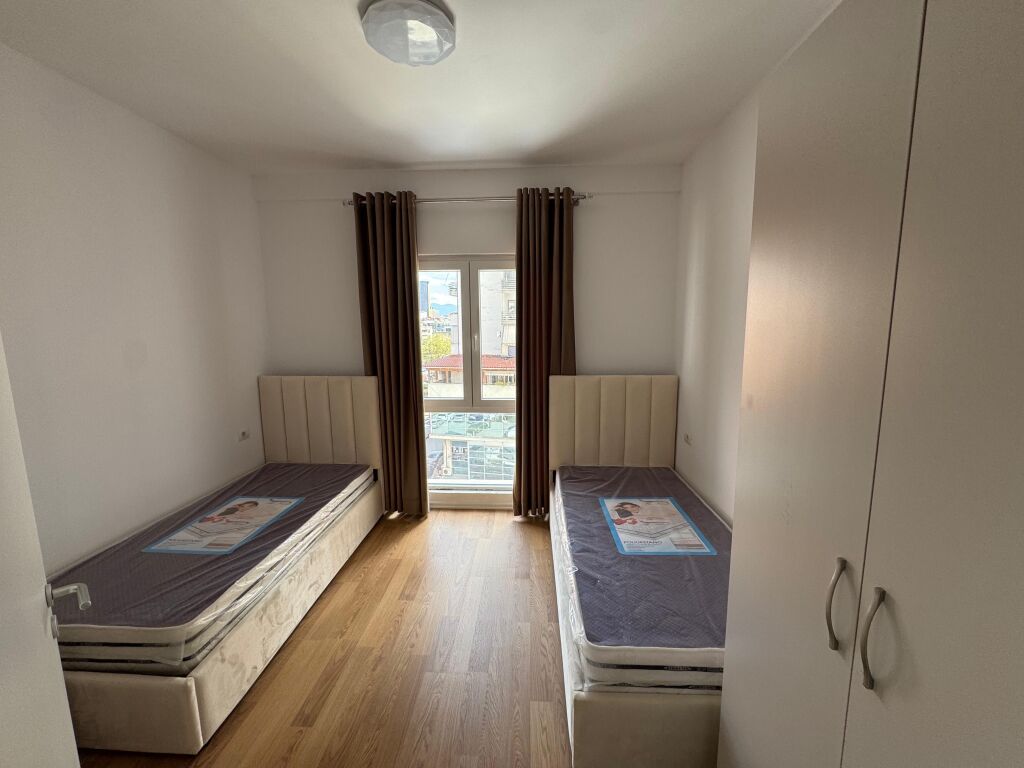 Apartment for rent 2+1+2 Zogu Zi