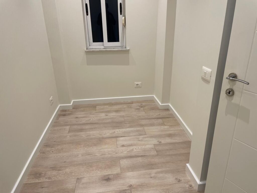 Apartament 3+1+2 me qera ne Qender