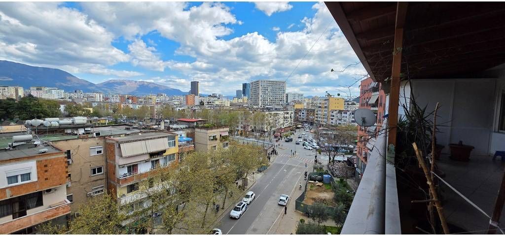 ALL'INGRESSO DON BOSCO – VICINO A ZOGU I ZI! SUPER APPARTAMENTO 2+1+2 CON VERANDA|26 m² | IN VENDITA! (VIDEO)