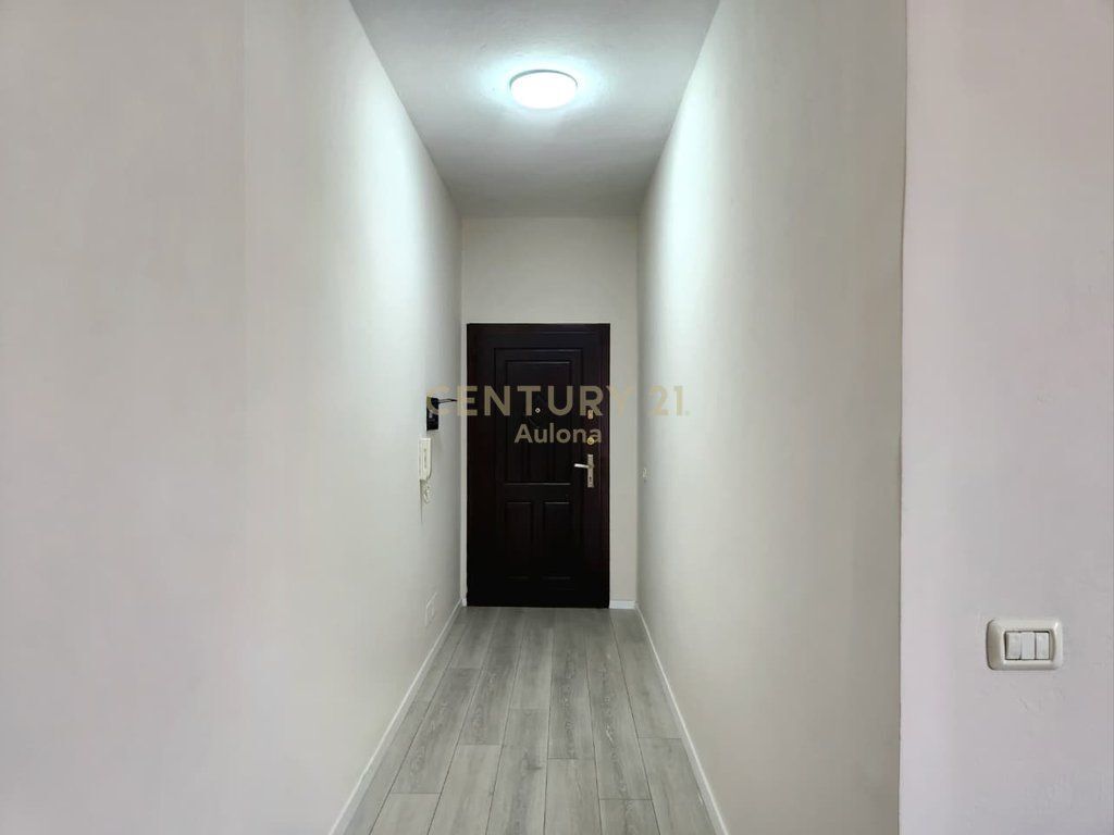 Apartament 1+1 me Pamje nga Deti në Lungomare 1, Vlorë