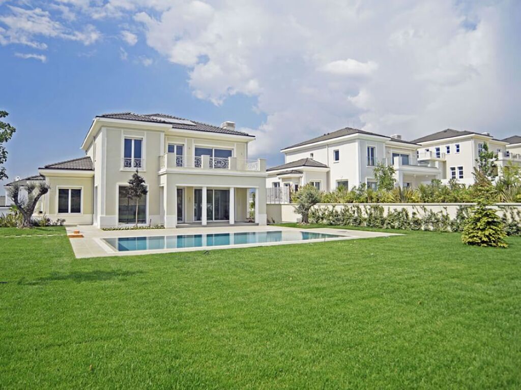 FOR SALE: Individual Villa 📍 Rolling Hills II - TEG 🌐 5 Bedrooms &amp; 6wc, 516.09 m² Land | Final Phase (1.5M€)🔥