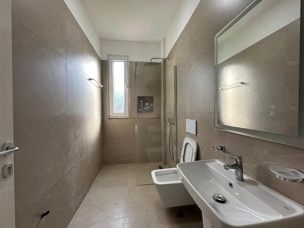 APARTMENT 2+1+PARKING SPACE FOR RENT NEAR KOMBINATI !