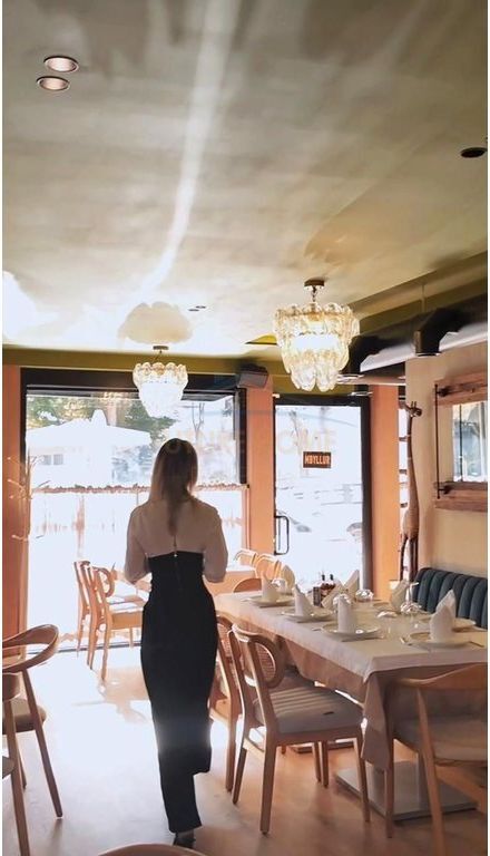 For sale, Restaurant, Vasil Shanto, Tirana.