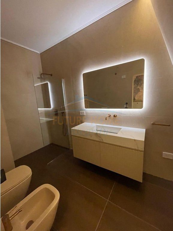 Affitto, Appartamento 2+1+2+Posto auto, Joy Residence, Tirana.