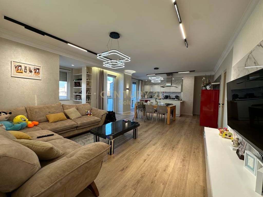 APARTMENT 3+1+2+ VERANDAS FOR SALE NEAR VILLA L !