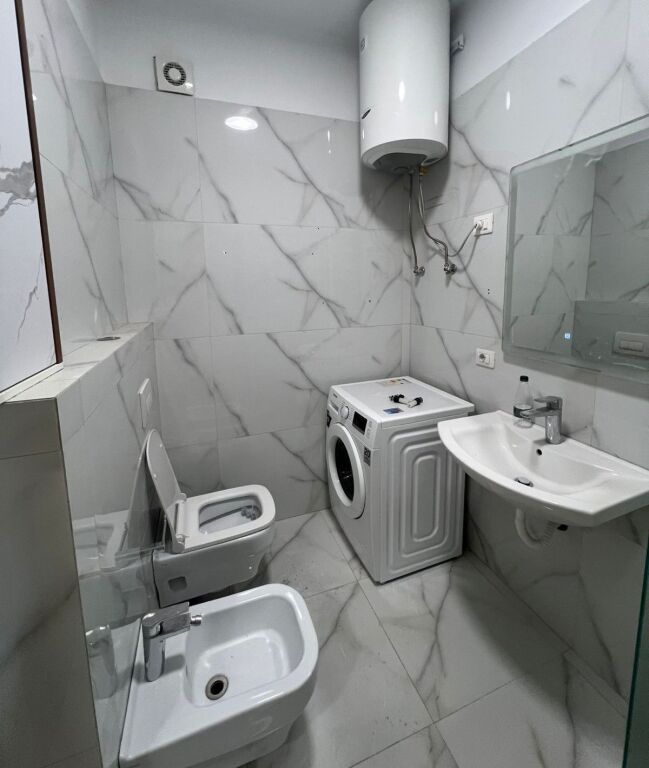 🏡 Jepet me Qira Apartament 2+1+2 – Rruga e Kosovarëve