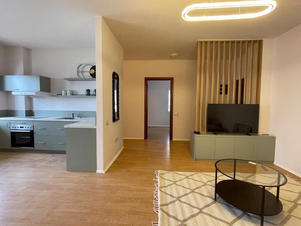 SARANDË, APARTAMENT SHESIM 2+1 ME PAMJE NGA DETI
