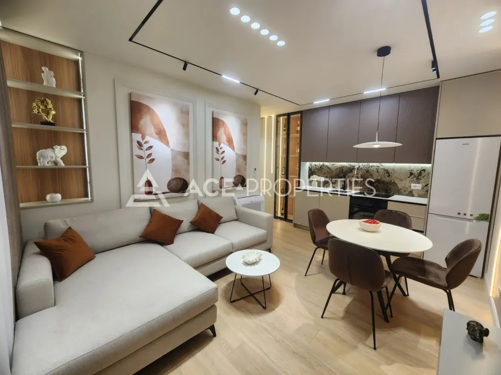 Shitet Apartament 1+1 Plazh Iliria