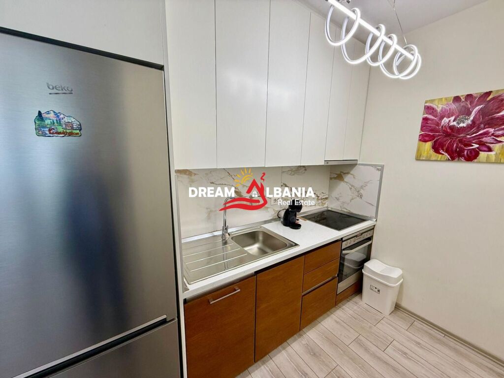 Jepet me qera apartament 1+1 tek rruga Kosovareve (ID 42111319)